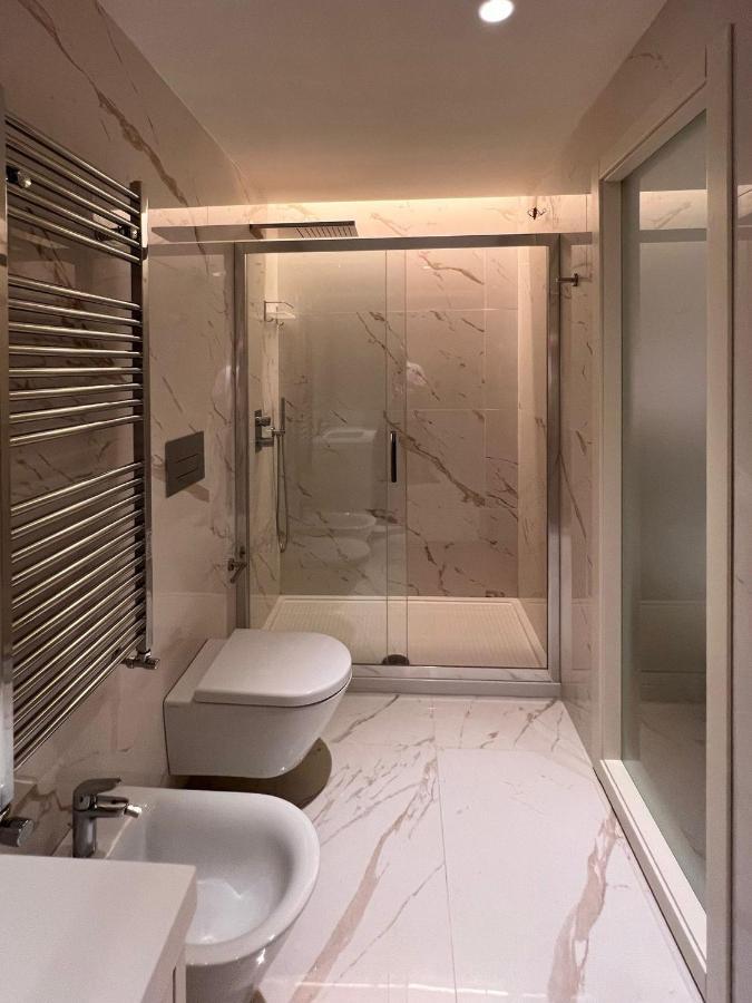 Martina Suites Rom Exteriör bild